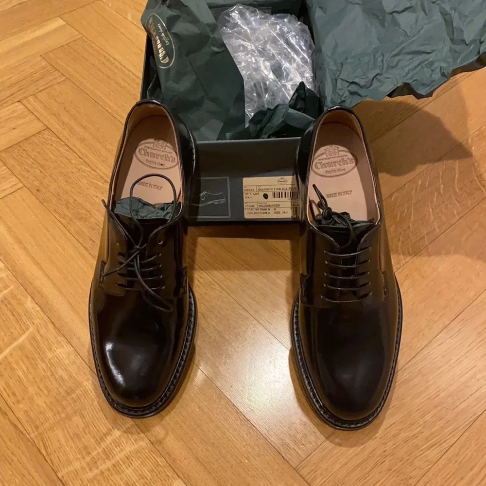 Churches black loafers Shannon polished - Picture 1 of 6